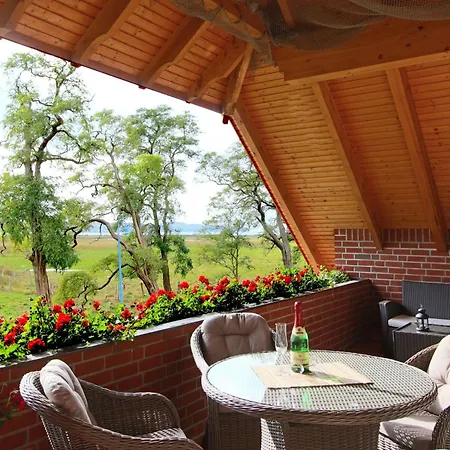 Apartamento To Hus - Stoertebeker Mit Kamin By Interhome